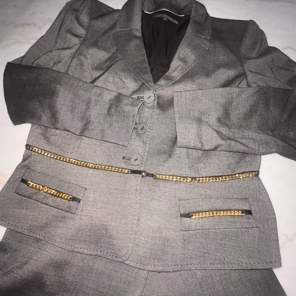 Ann Klein Women’s Dark Gray Pant Suit Size 14 Gold Chain Detailing EUC 2PC - Picture 5 of 11